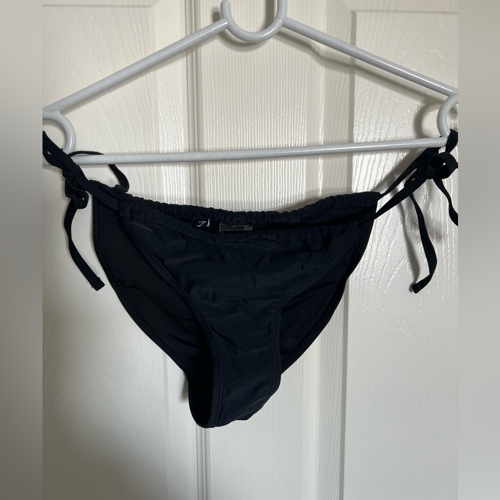 ⭐️ NEW ⭐️ 🖤black 🖤Gymshark Sundaze Bikini Bottom